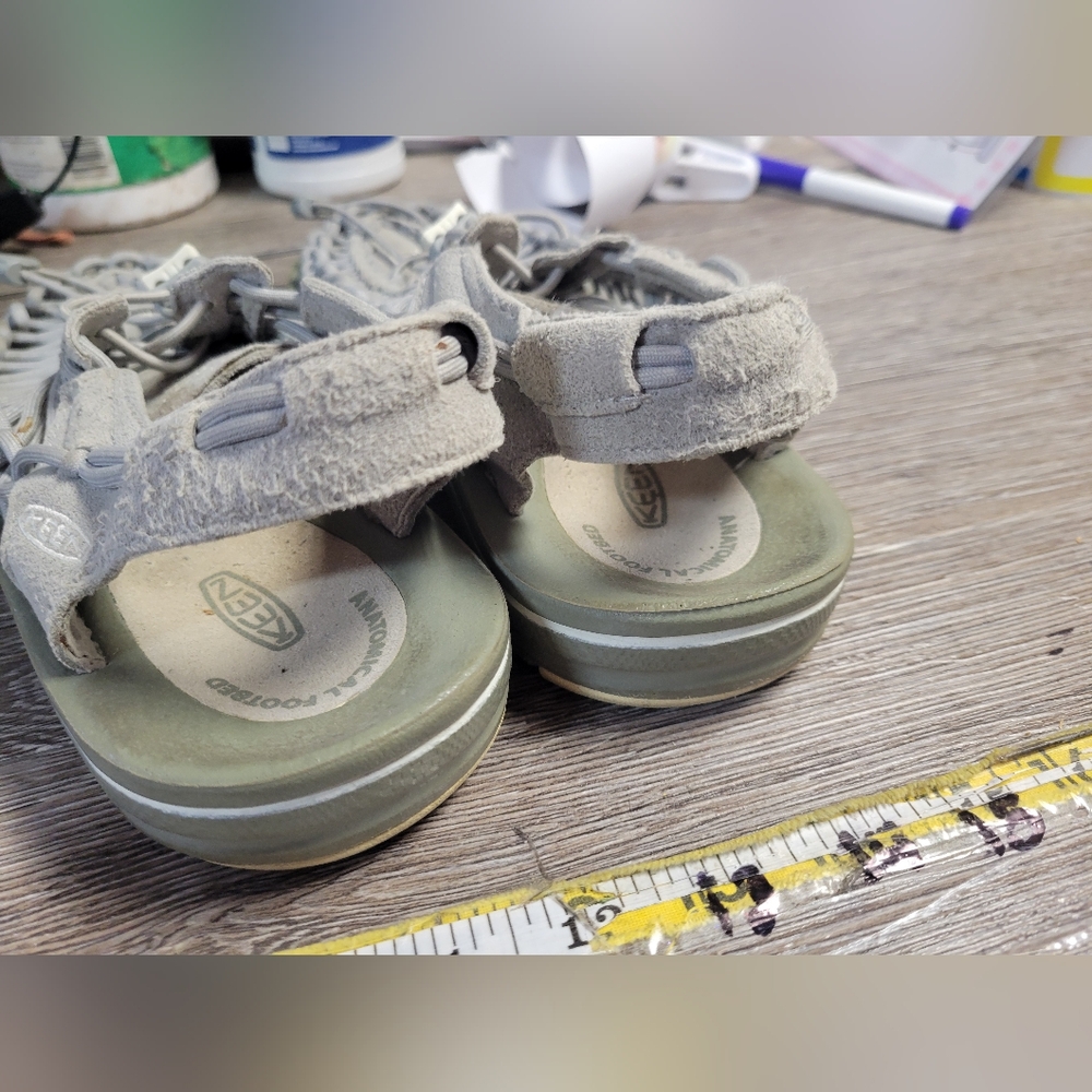 Keen Uneek Two Cord Sandals Womans size 9.5 - Picture 5 of 6